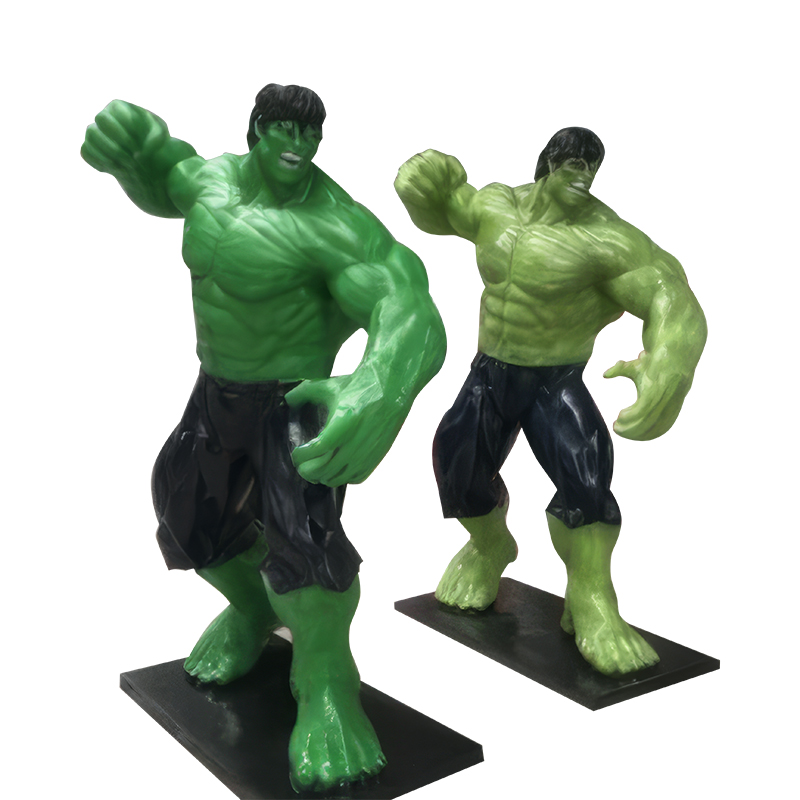 Hulk Statue