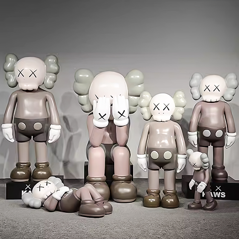 4ft/5ft Life Size Kaws Statue For Home Decor