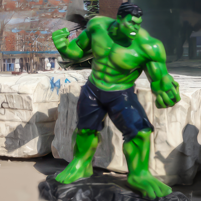 Hulk Statue