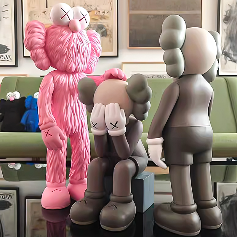 4ft/5ft Life Size Kaws Statue For Home Decor