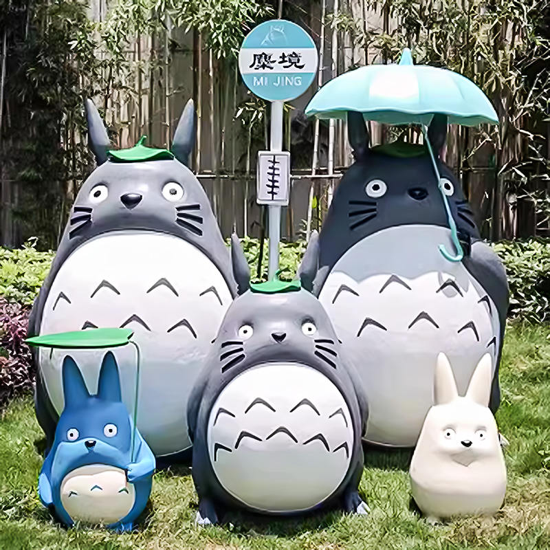 Custom Outdoor Life Size Glass Fiber Cartoon Sculpture Resin Totoro Statue