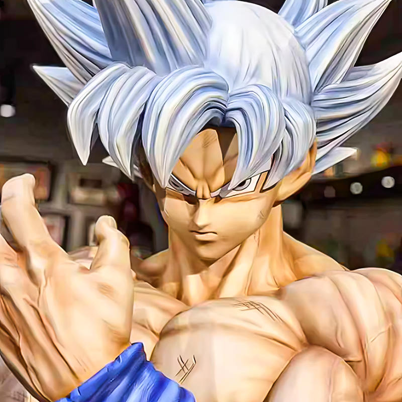 Customized Life Size 1:1 Fiberglass Resin Dragon Ball Vegeta Statue Goku Statues WuKong Anime Sculpture